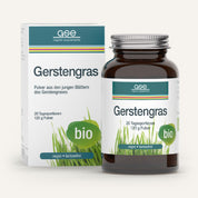 Eine Schachtel und eine braune Glasflasche von gse.organic.supplements Gerstengras Pulver (Bio) mit grüner Grasgrafik; die bio-zertifizierte Verpackung hebt dieses nährstoffreiche, vegane, laktosefreie Bio-Gerstengras Pulver mit 20 Portionen hervor.